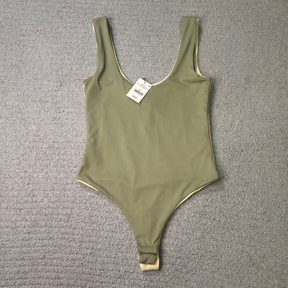 Cotton On Bodysuit Cleo Scoop Neck Low Back S Green Cream Minimal Basic 2 Pack - Picture 4 of 11